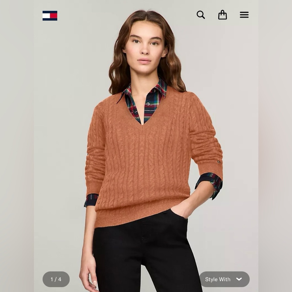 TOMMY HILFIGER CABLE KNIT WOOL-BLEND V-NECK SWEATER